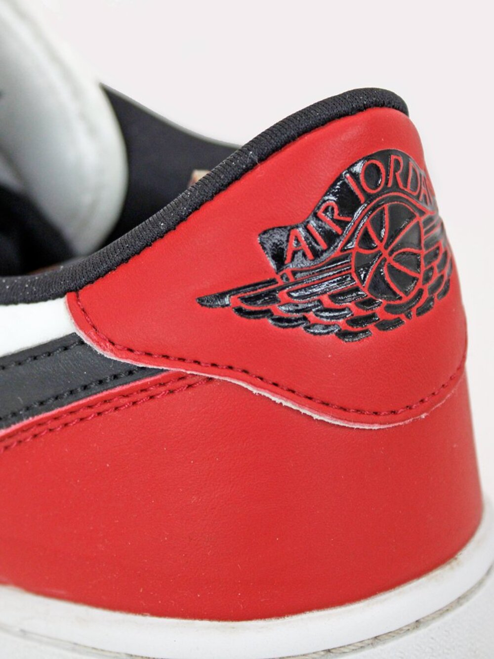 Nike Air Jordan 1 Low Golf "Chicago" DD9315-600 - Picture 6 of 8
